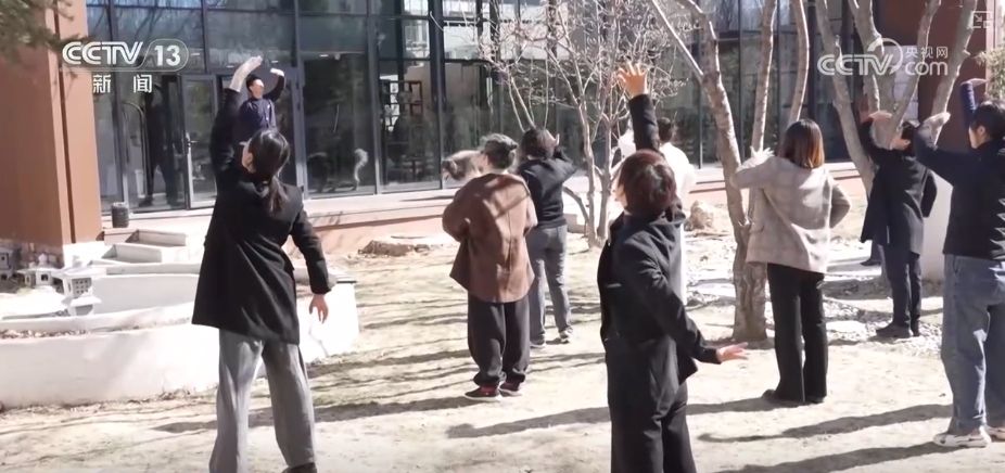 银发经济活力迸发 以多元新场景服务“新市民”开辟更多增量市场(图9)