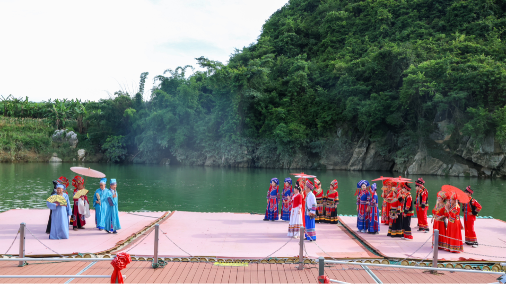 河池：建设国际宜居康养旅游胜地 推动文旅产业高质量发展(图2)