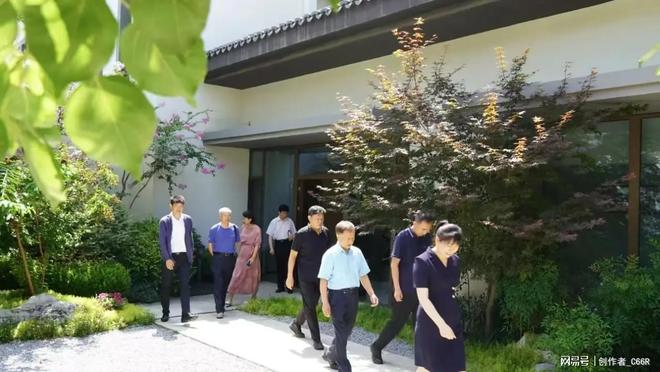 银龄夏韵·桃源康养行丨潍坊市退休老干部乐游小镇(图2)